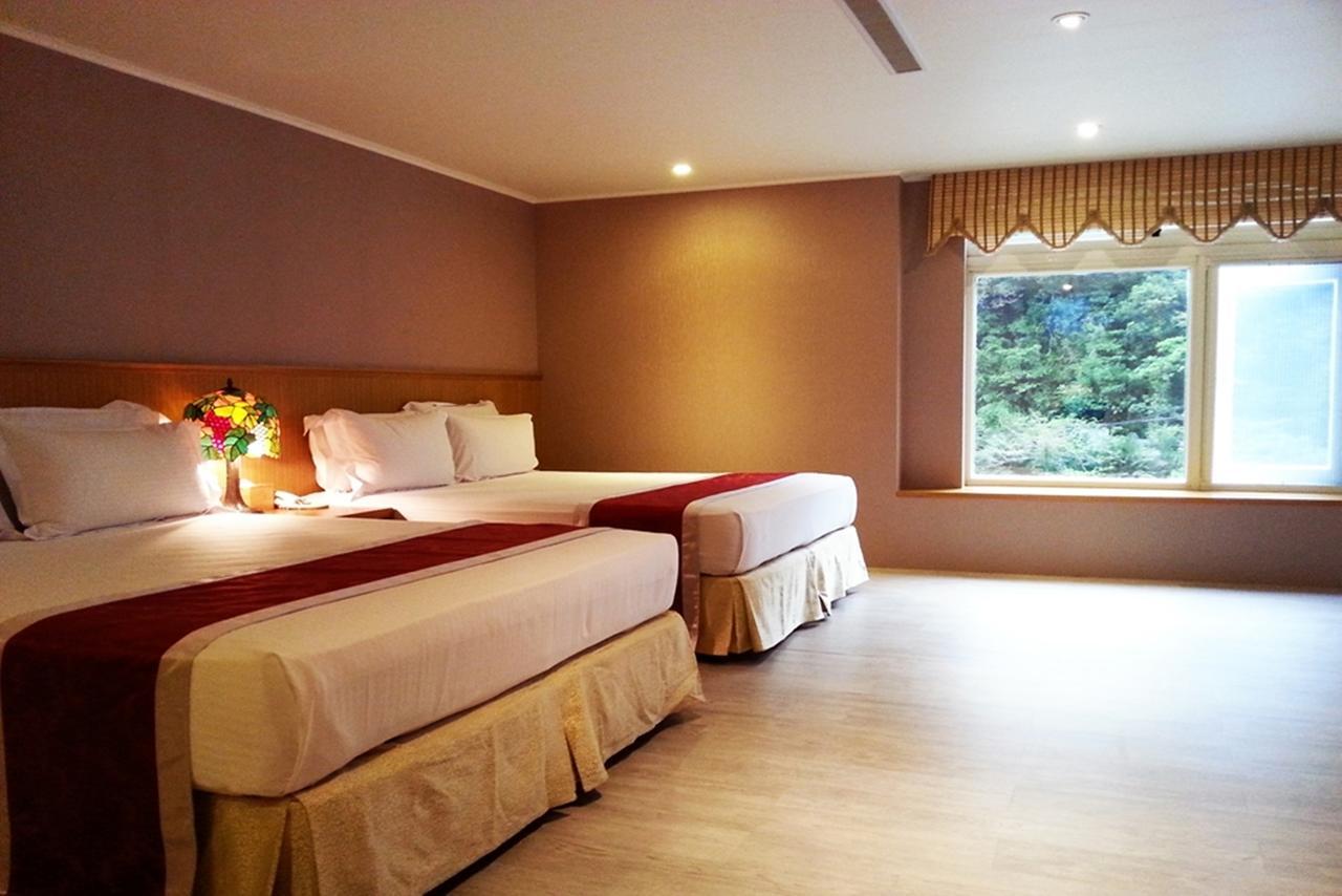 Yufuin Hot Spring Apartment Wulai Exterior photo